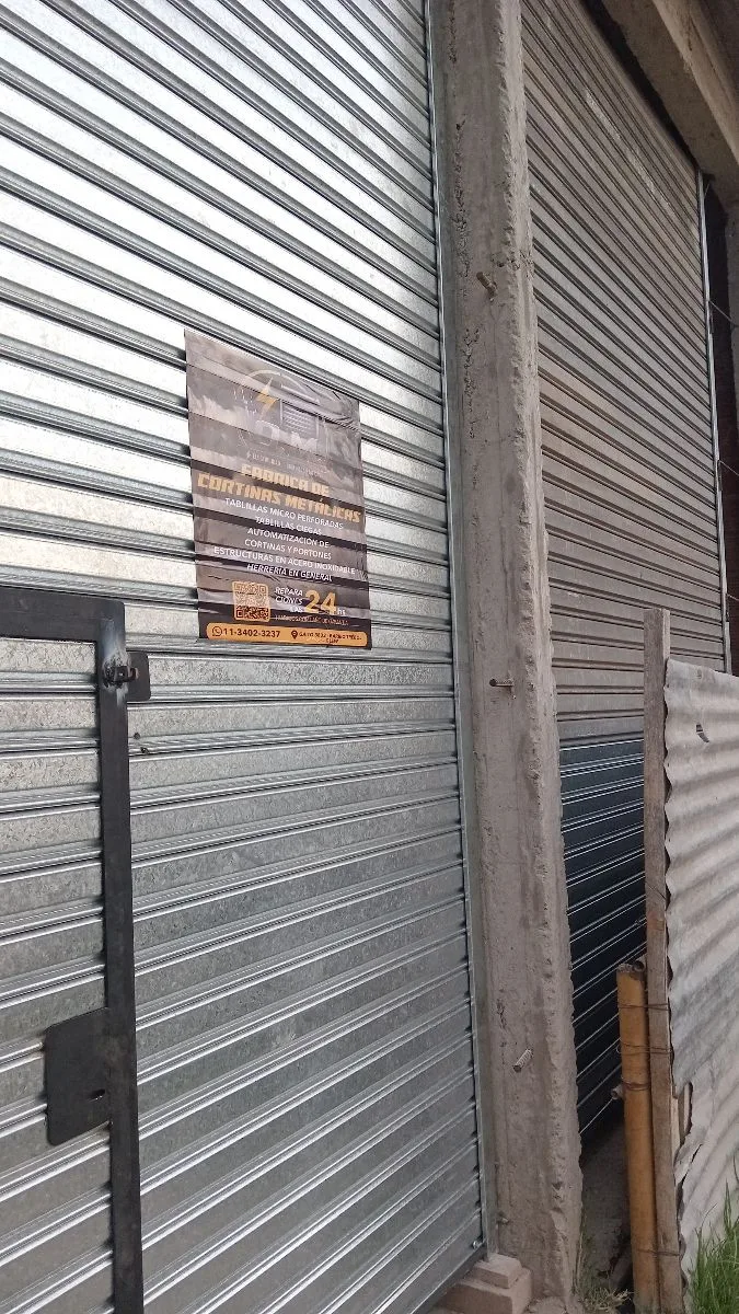 Cortinas metálicas automátizadas O.M 12