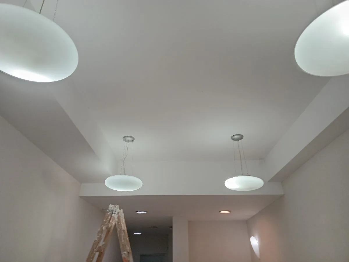 juan _ electricidad , pintura , reparaciones generales 7