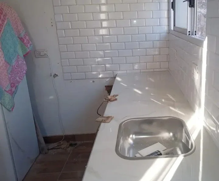 Albañilería en general, pinturas, electricidad,plomeria 12