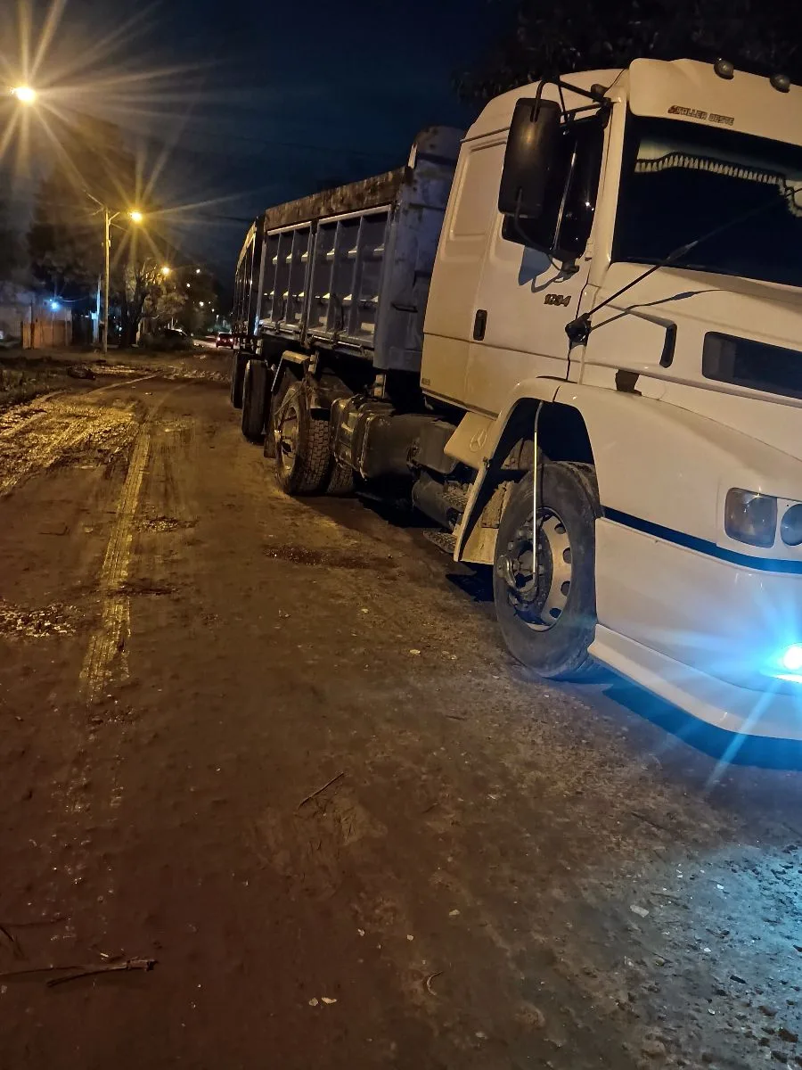 chofer de camion de larga y corta distancia 4