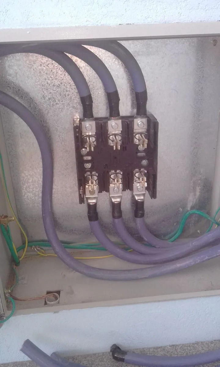 S.B.N electricidad 8
