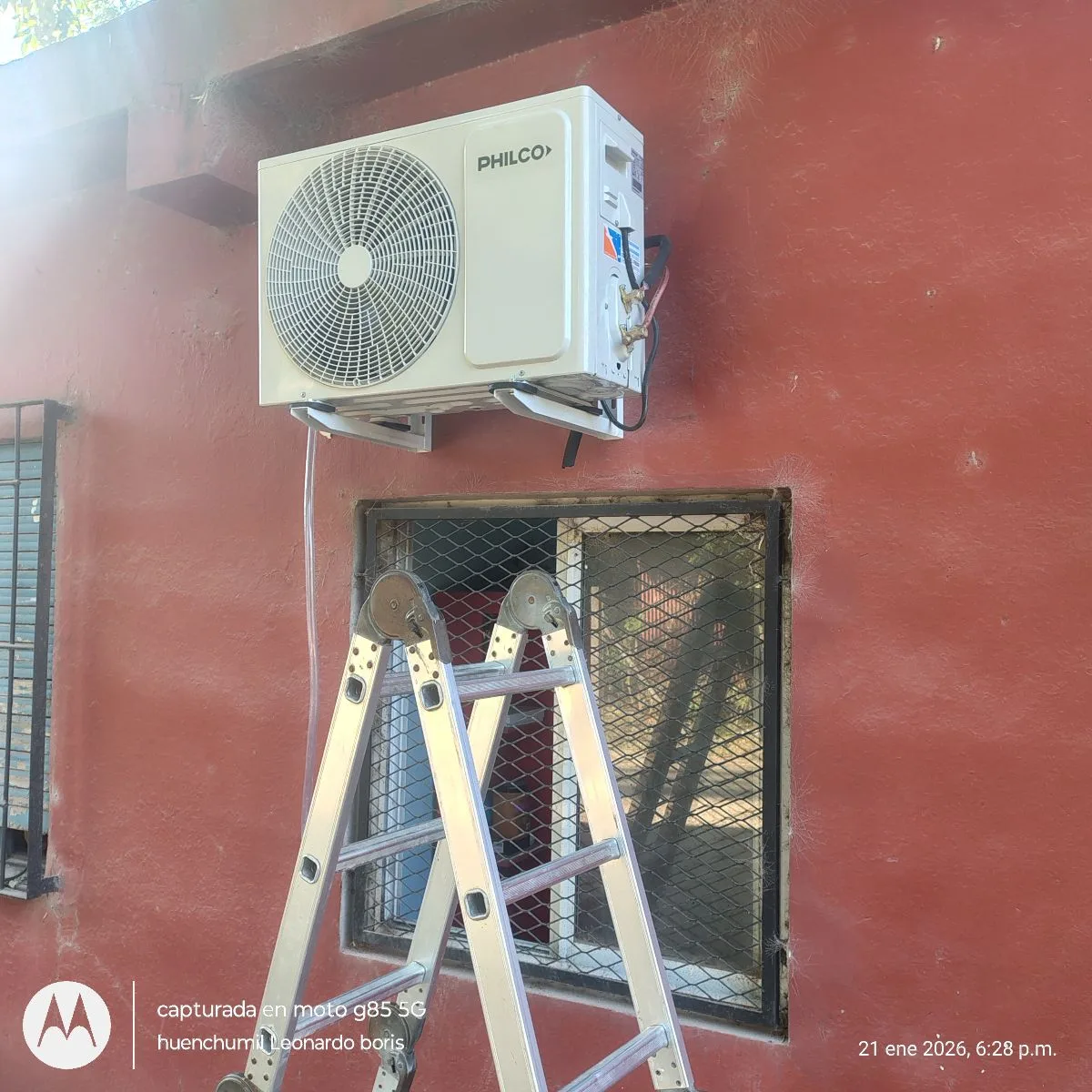 Instalaciones y reparaciones de aires acondicionados lbh 8