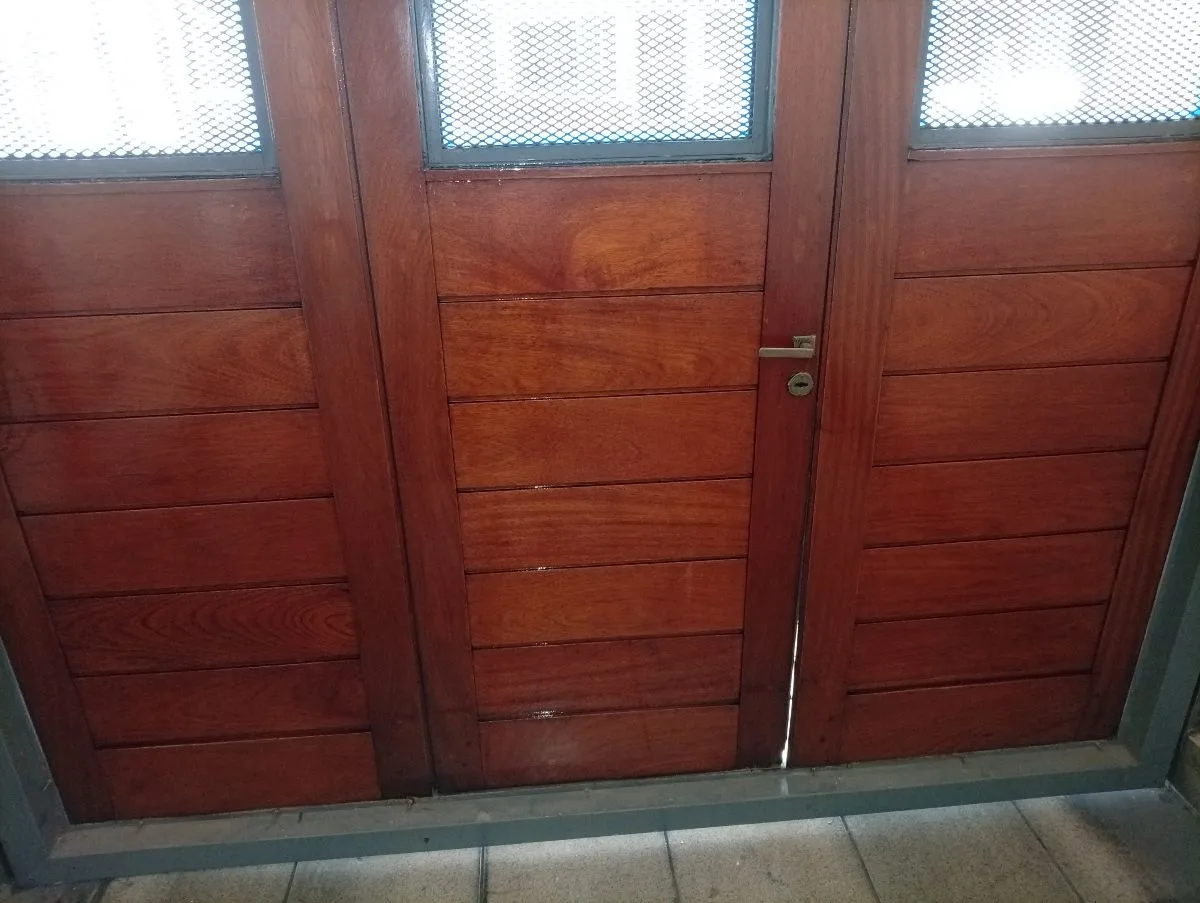 Pintor y Albañil Oficial 10