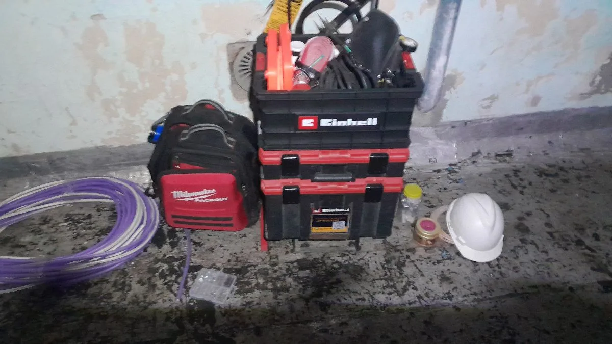 Patricio Elctricista 4