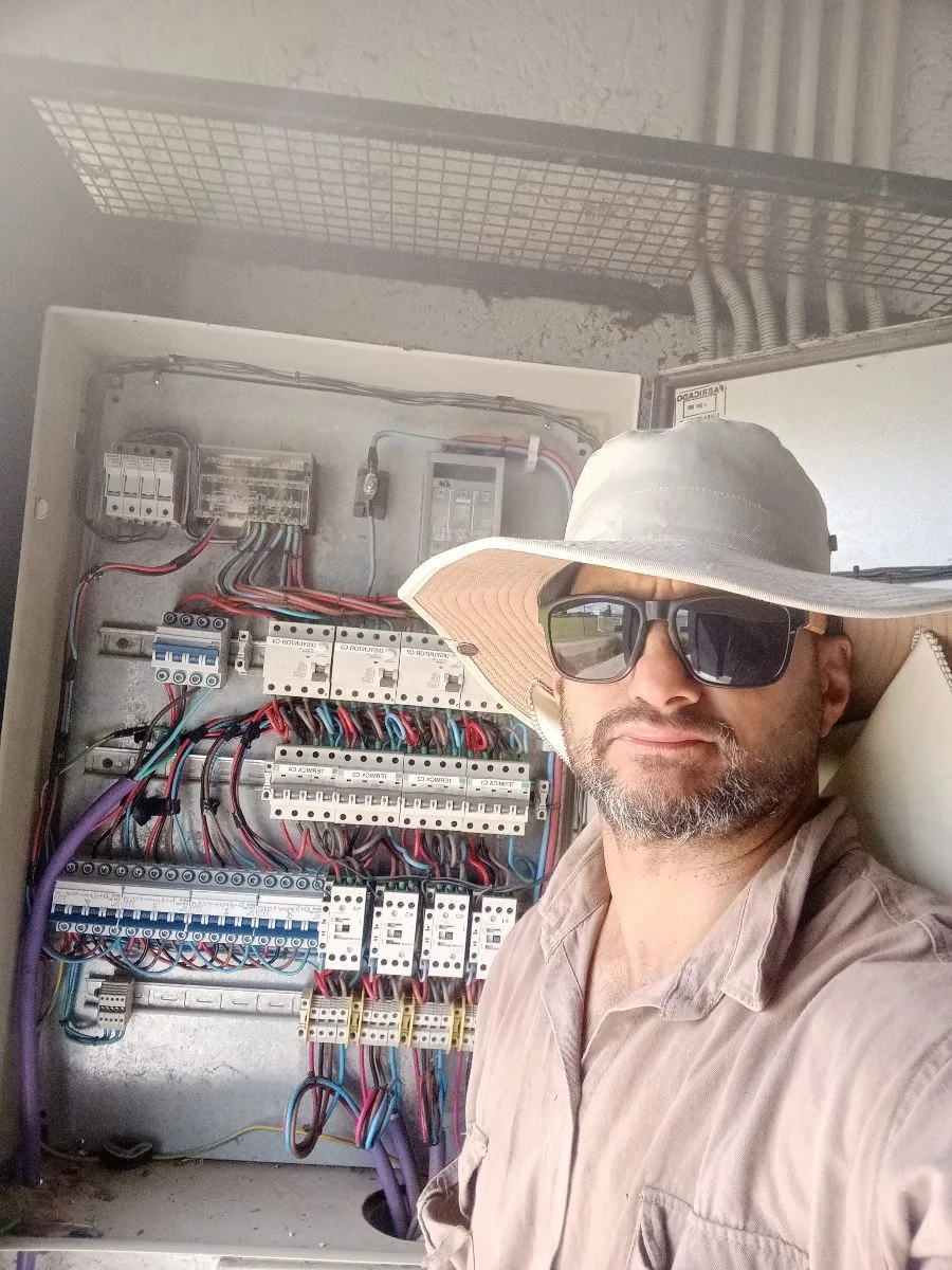 Oscar Darío 6