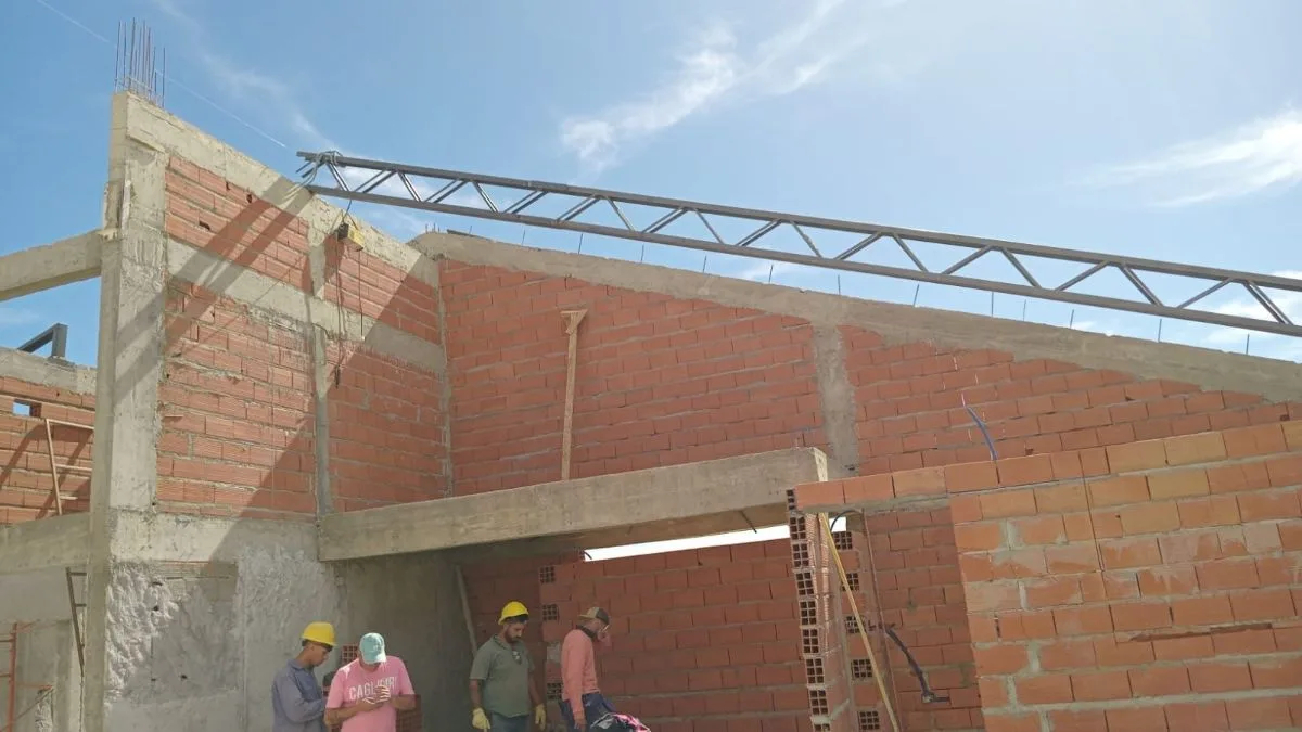 soy contratista tengo gente para trabajar y todas las herramientas de trabajo y tengo referencias de varias obras 5