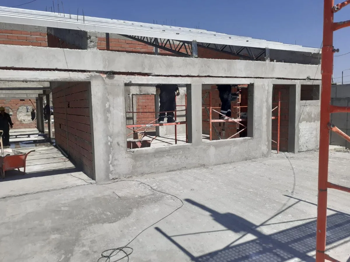 soy contratista tengo gente para trabajar y todas las herramientas de trabajo y tengo referencias de varias obras 9