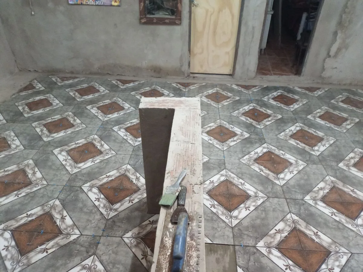 Ezzequiel contrucciónes 9