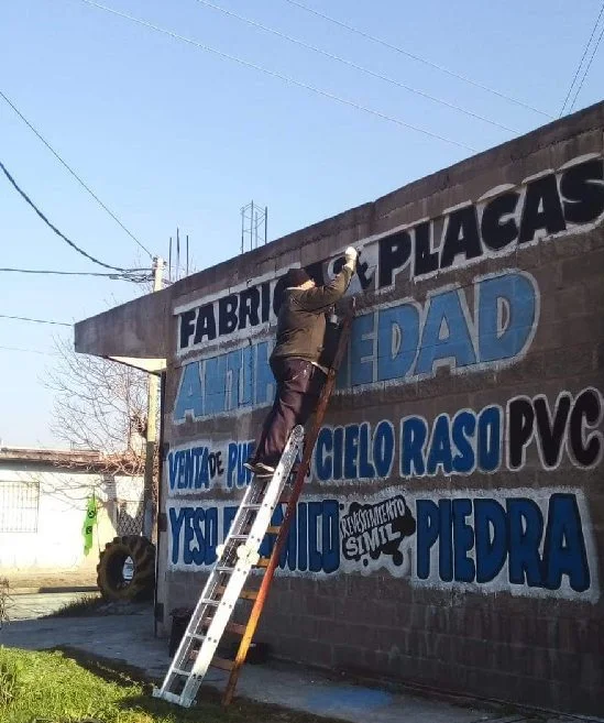 letrista, dibujante, muralista