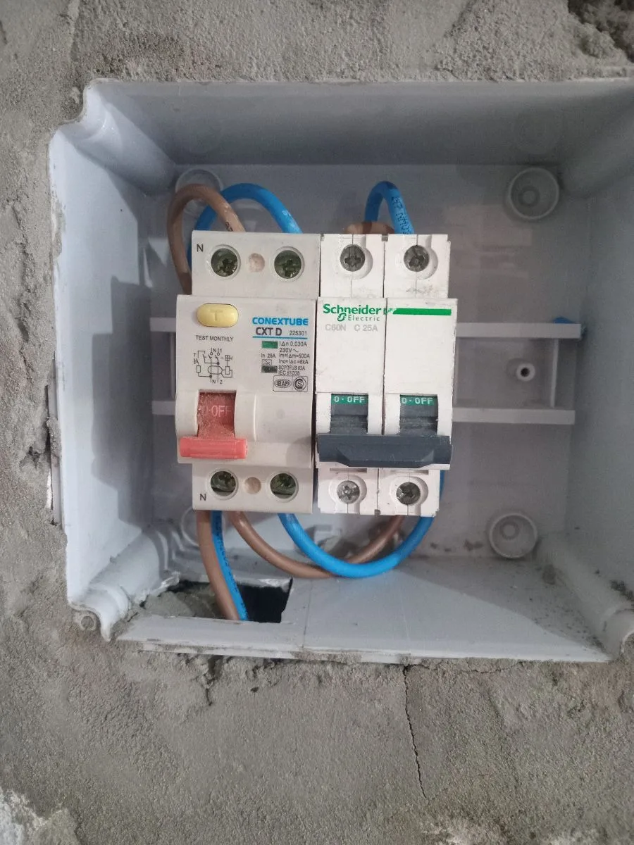 jr electricidad 9