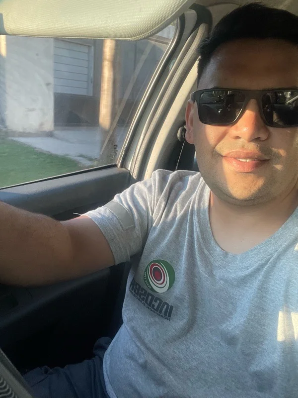 Chofer de camiones y pala cargadora