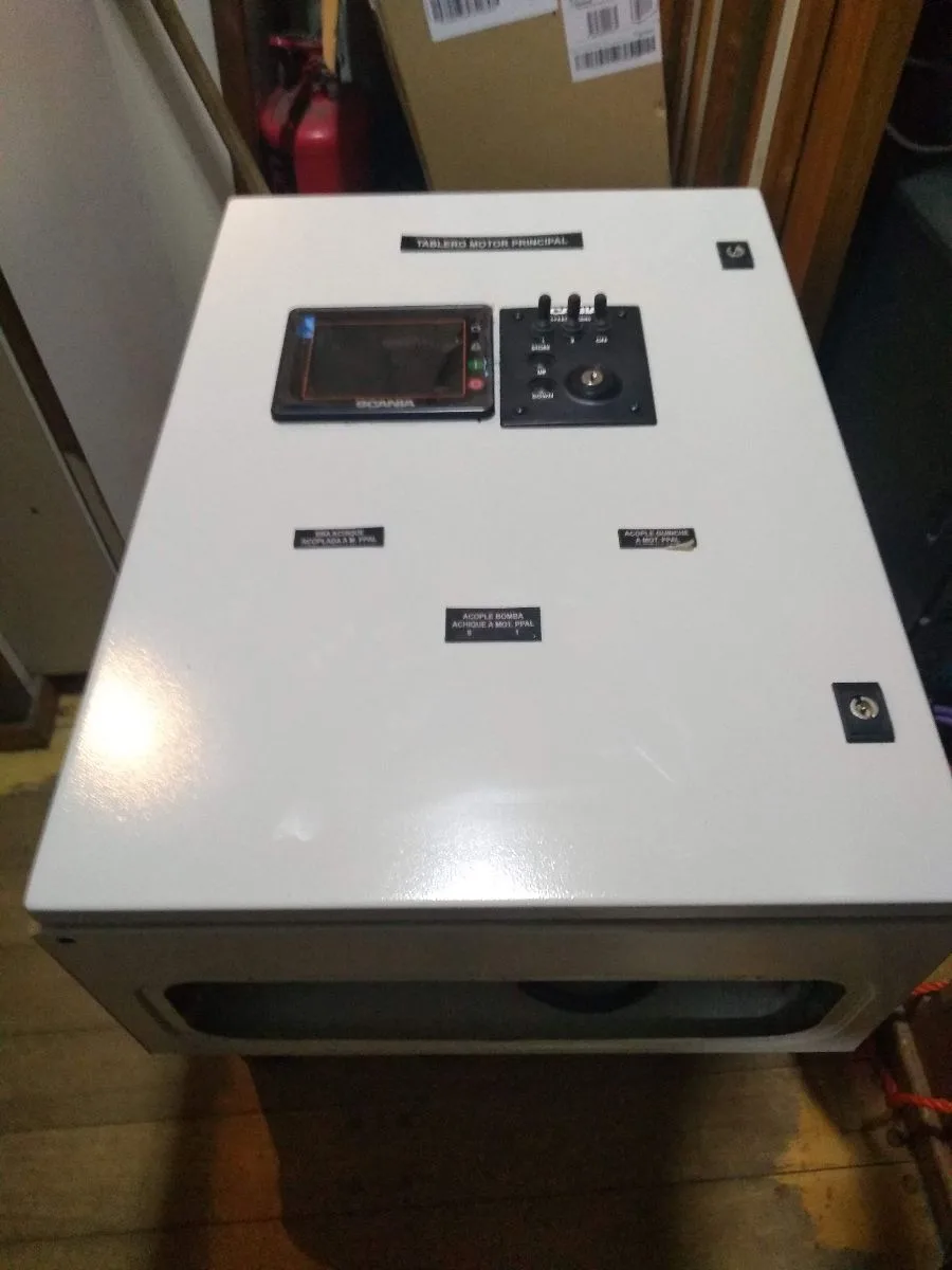L&C ELECTRICIDAD ELECTRONICA NAVAL E INDUSTRIAL 10