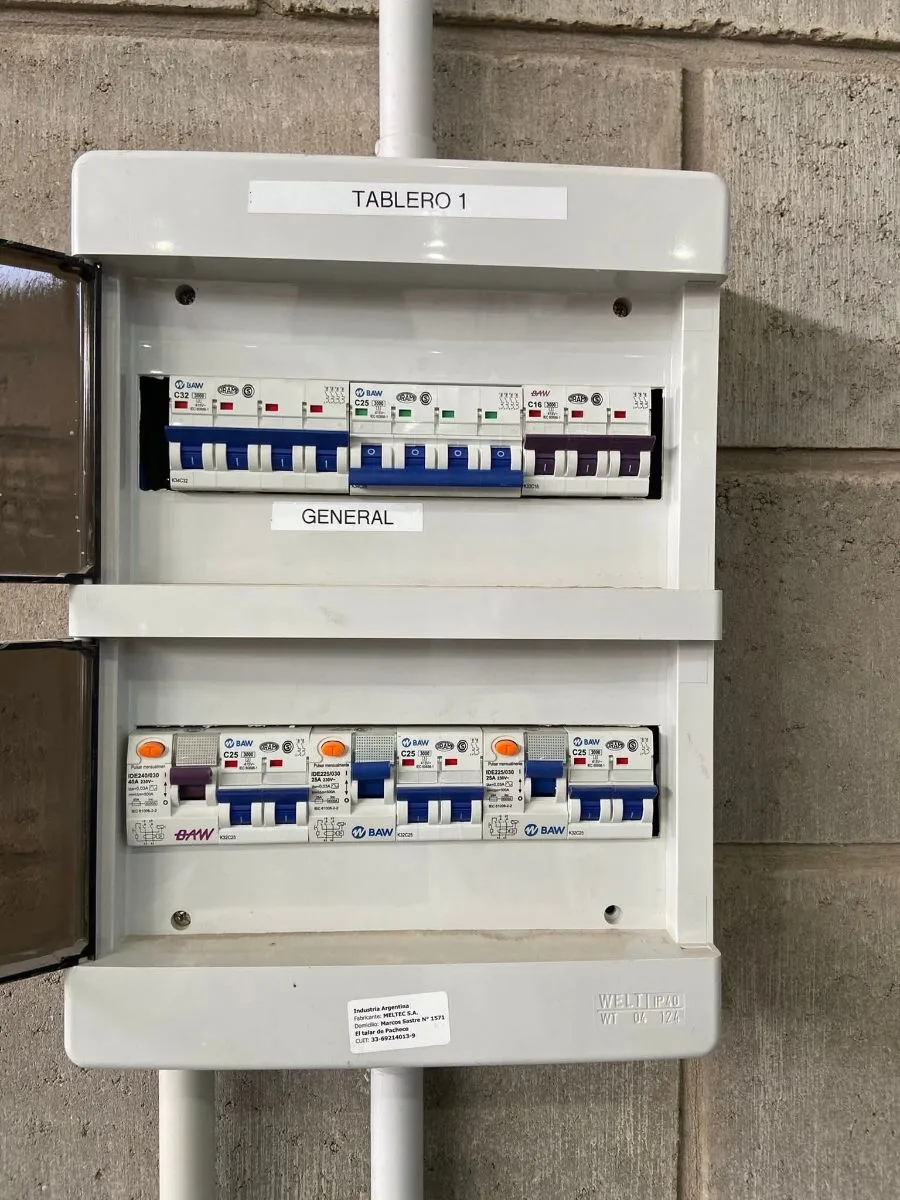 Electricista 11