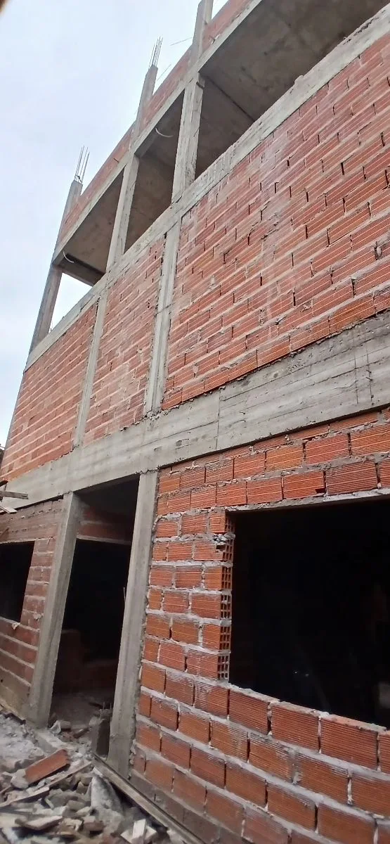 S.L.E.A Construcciones 10