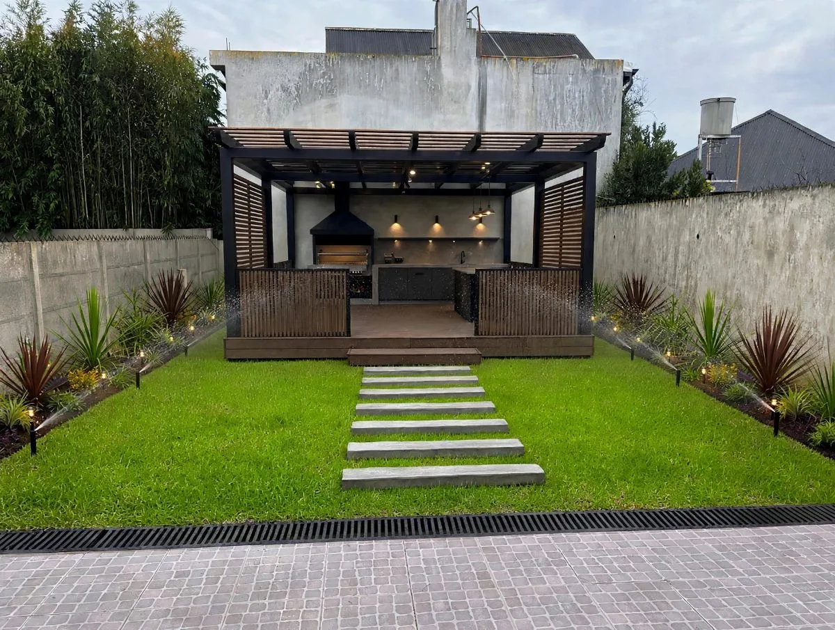 Parquizaciones y Decoraciones LP 11