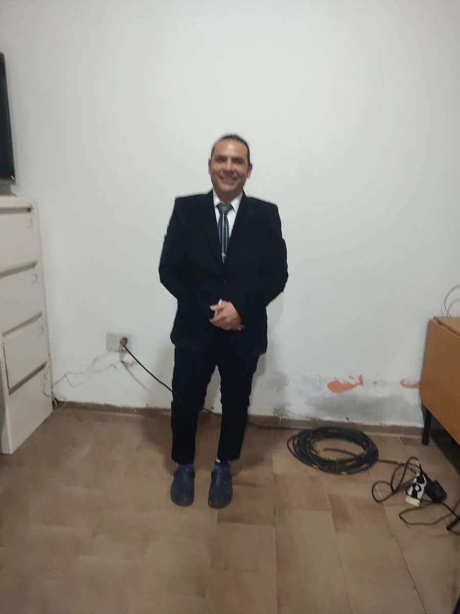 Carlos Rodriguez Burnet 10