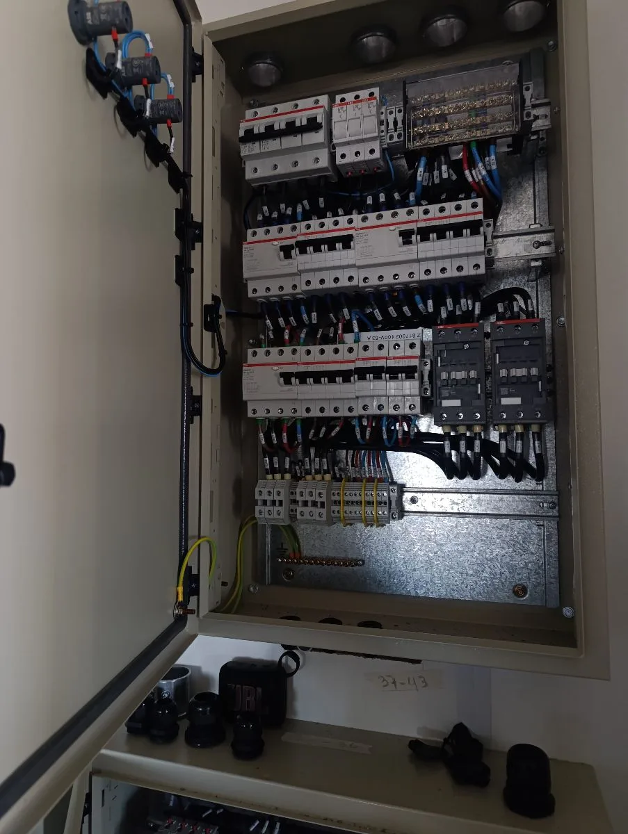 electricidad Rm 12