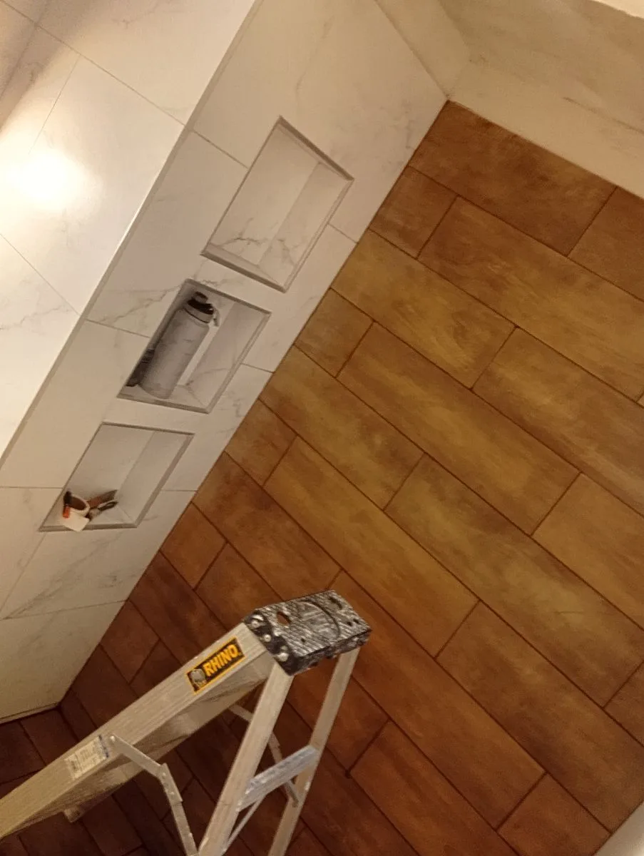 Albañilería plomería pintura instalación de aire acondicionado colocación porcelanato y seramico 5