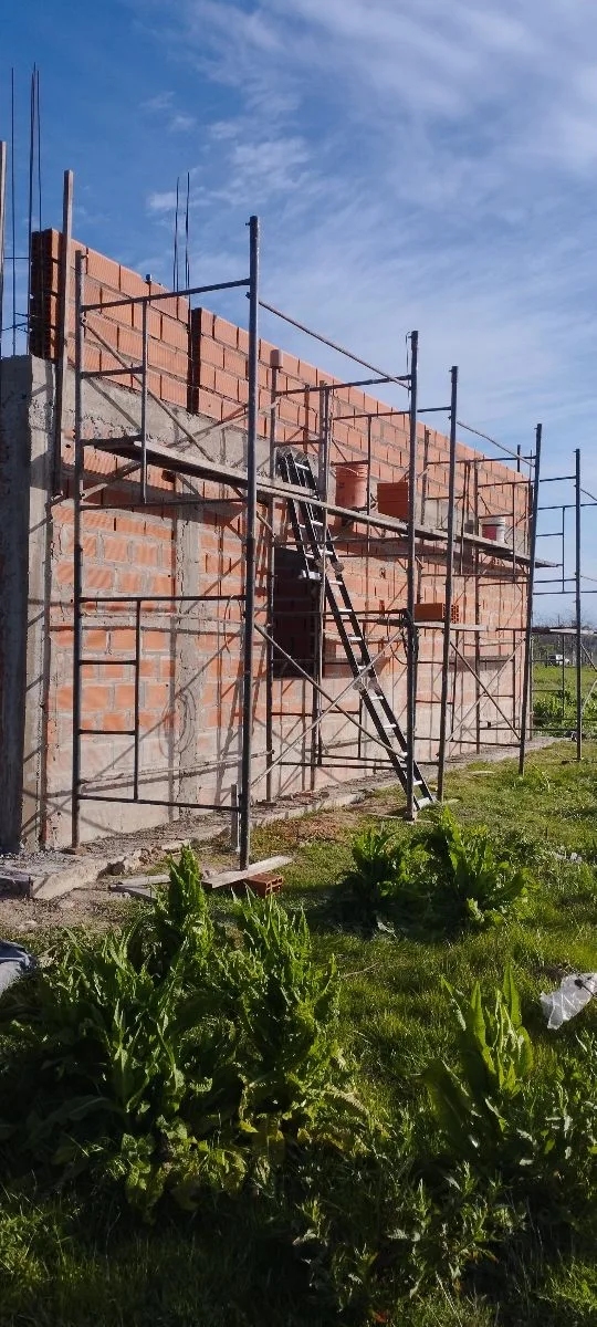CONSTRUCTORA VAWE 11