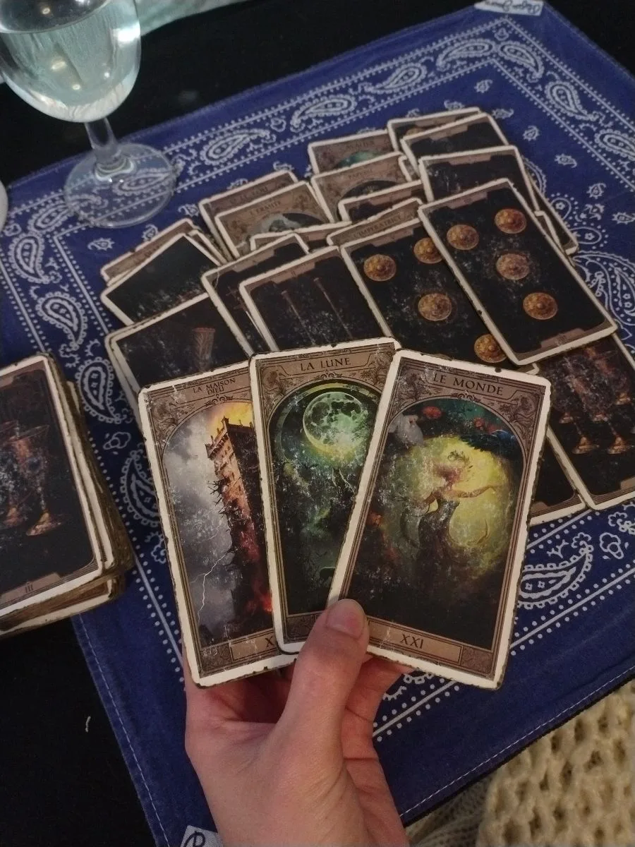 lemonde.tarot 🫒🪽 7