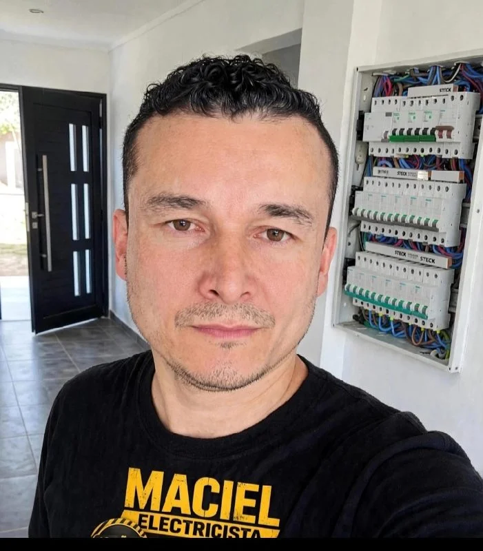 Alcides  Maciel