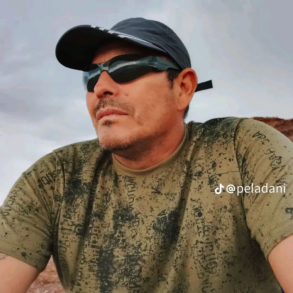 Daniel Isidro Flores