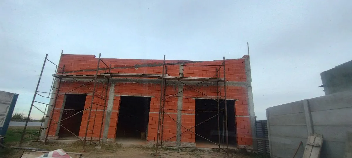 Mono 8