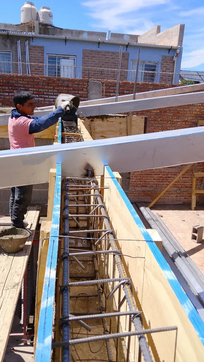 Juniorsbarrios construcción general 4