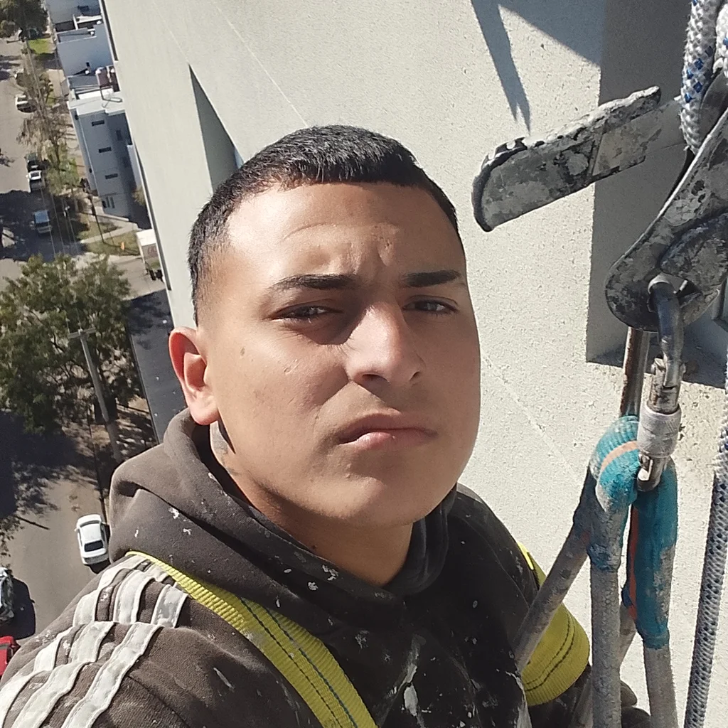 Axel uviedo