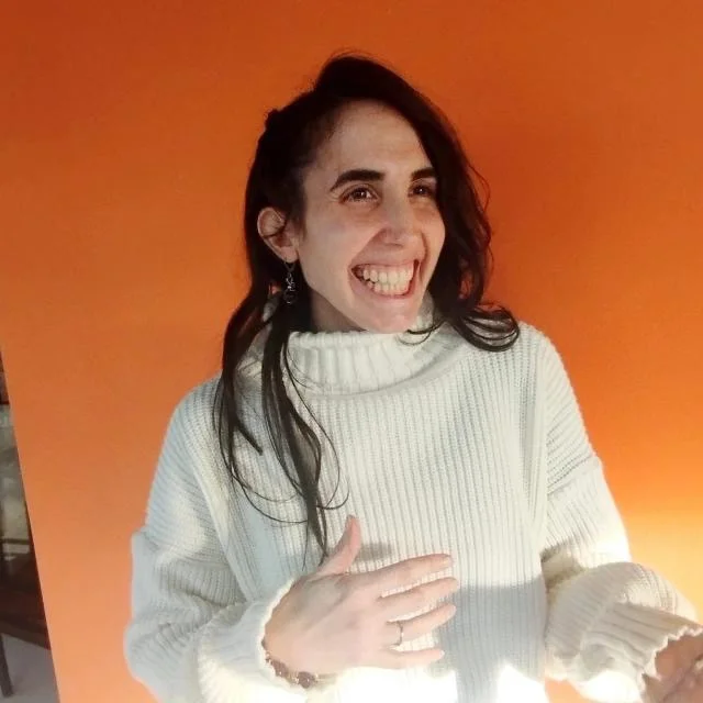 Carolina Anabella Coach